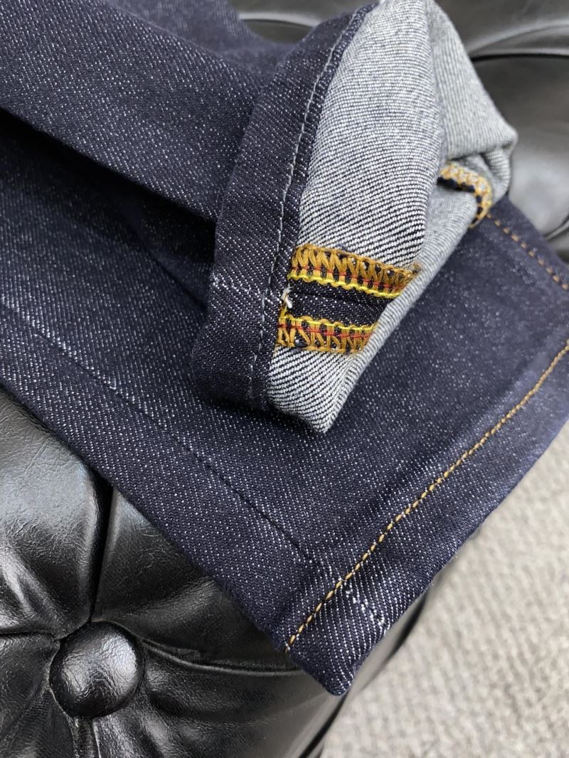 Gucci Jeans